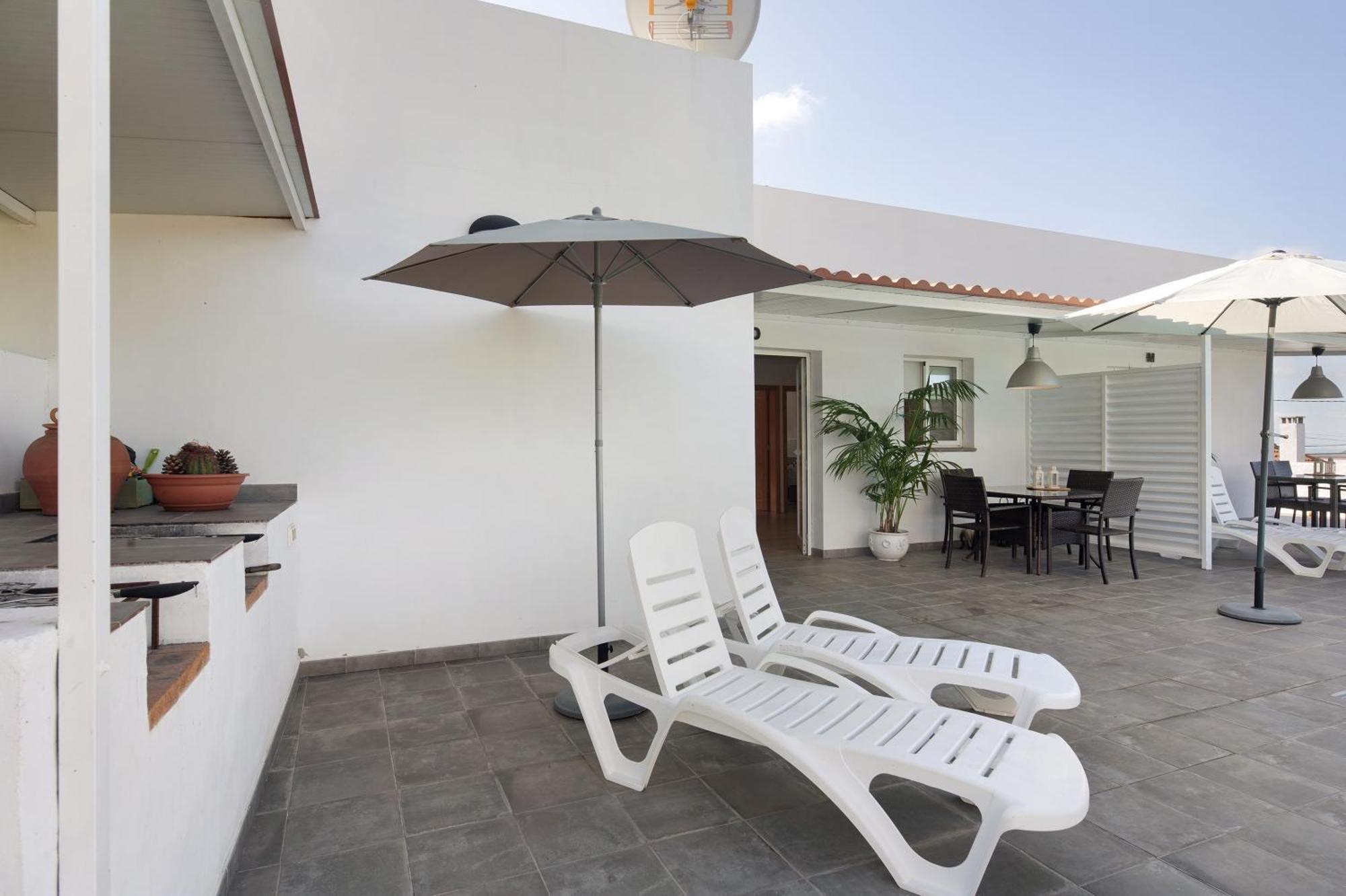 Villa Tino- Casa D ลอสยานอส เด อารีดาเน ภายนอก รูปภาพ
